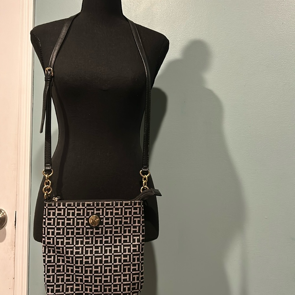 Tommy Hilfiger jacquard print